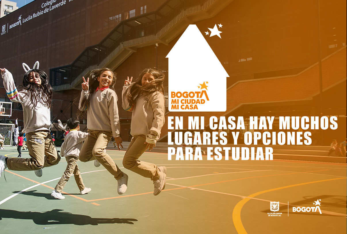 Niñas alegres saltando, campaña en mi casa hay muchos lugares y opciones para estudiar